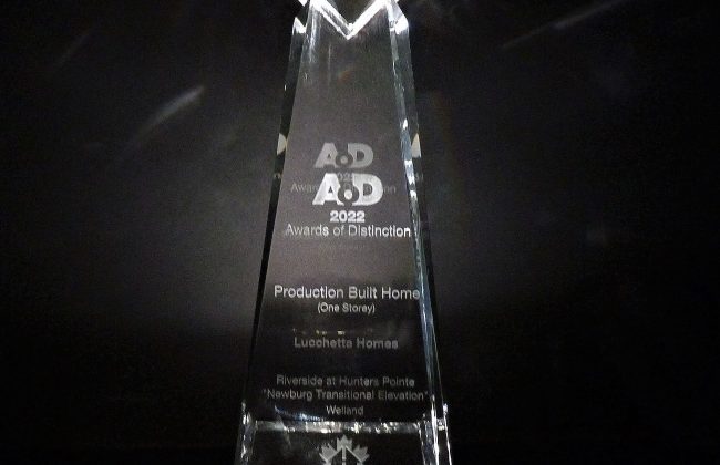 Best Production Built Home (One Storey), Riverside at Hunters Pointe Newburg Transitional Elevation, 2022 OHBA